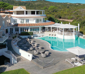 Felix La Coluccia Hotel & Beach Club
